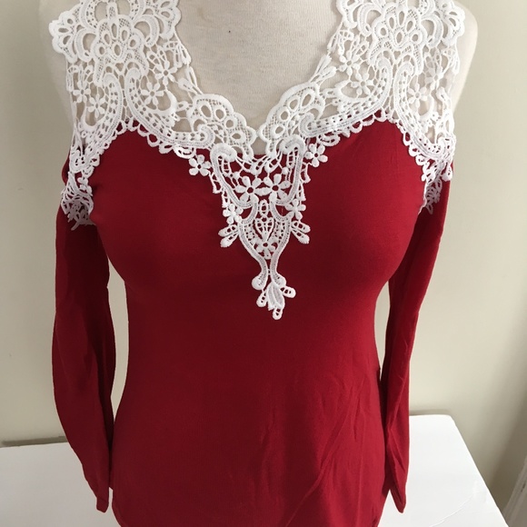 Gorgeous Burgundy Cold Shoulder Lace Trim Top - Picture 3 of 4